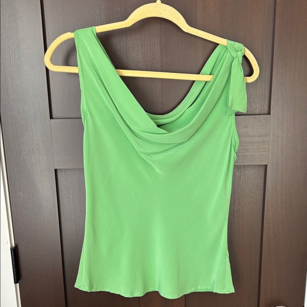 100% Silk Elegant Sleeveless Drape Top